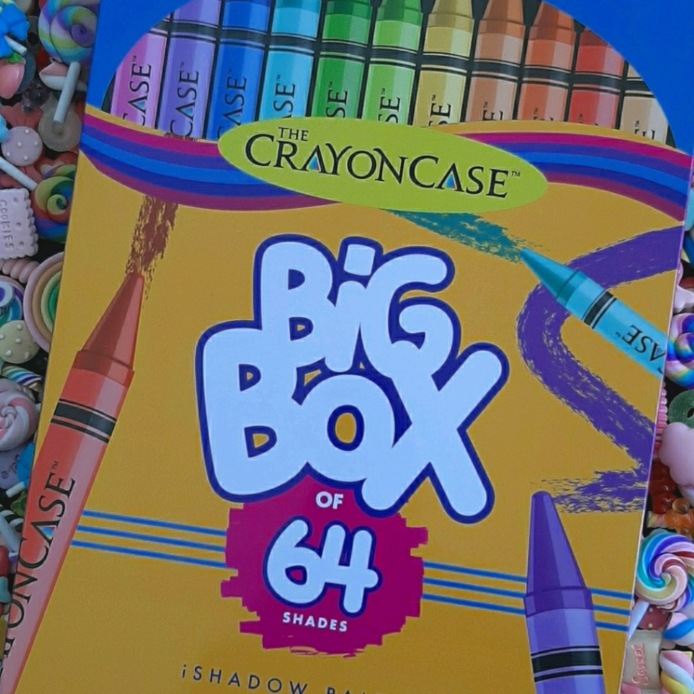 🖍CRAYON CASE🖍SOLD OUT